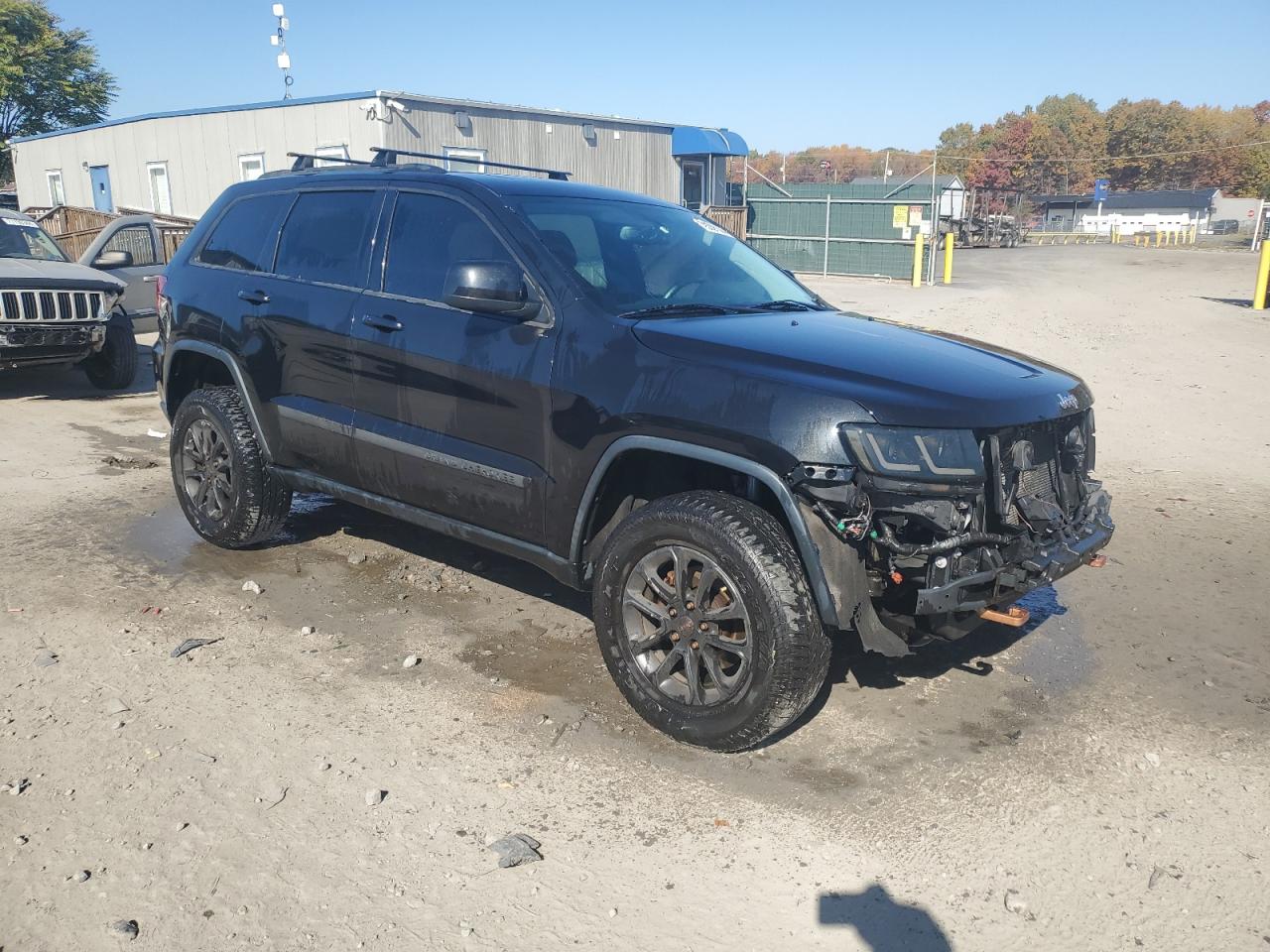 2013 Jeep Grand Cherokee - Image 4