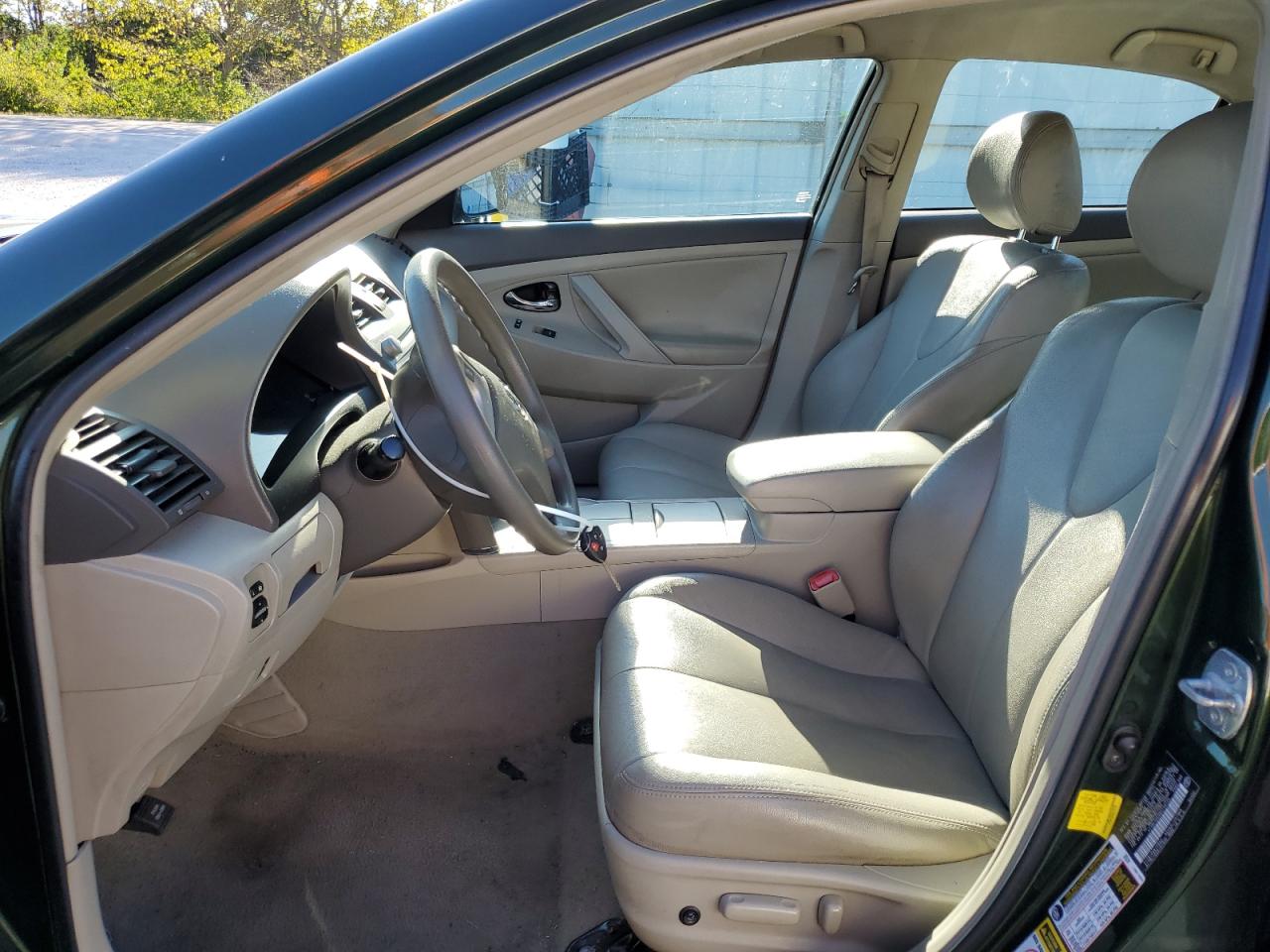 2011 Toyota Camry - Image 7