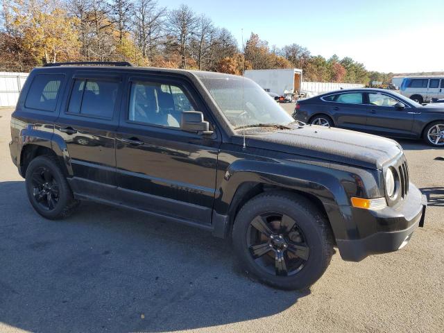 Паркетники JEEP PATRIOT 2015 Чорний