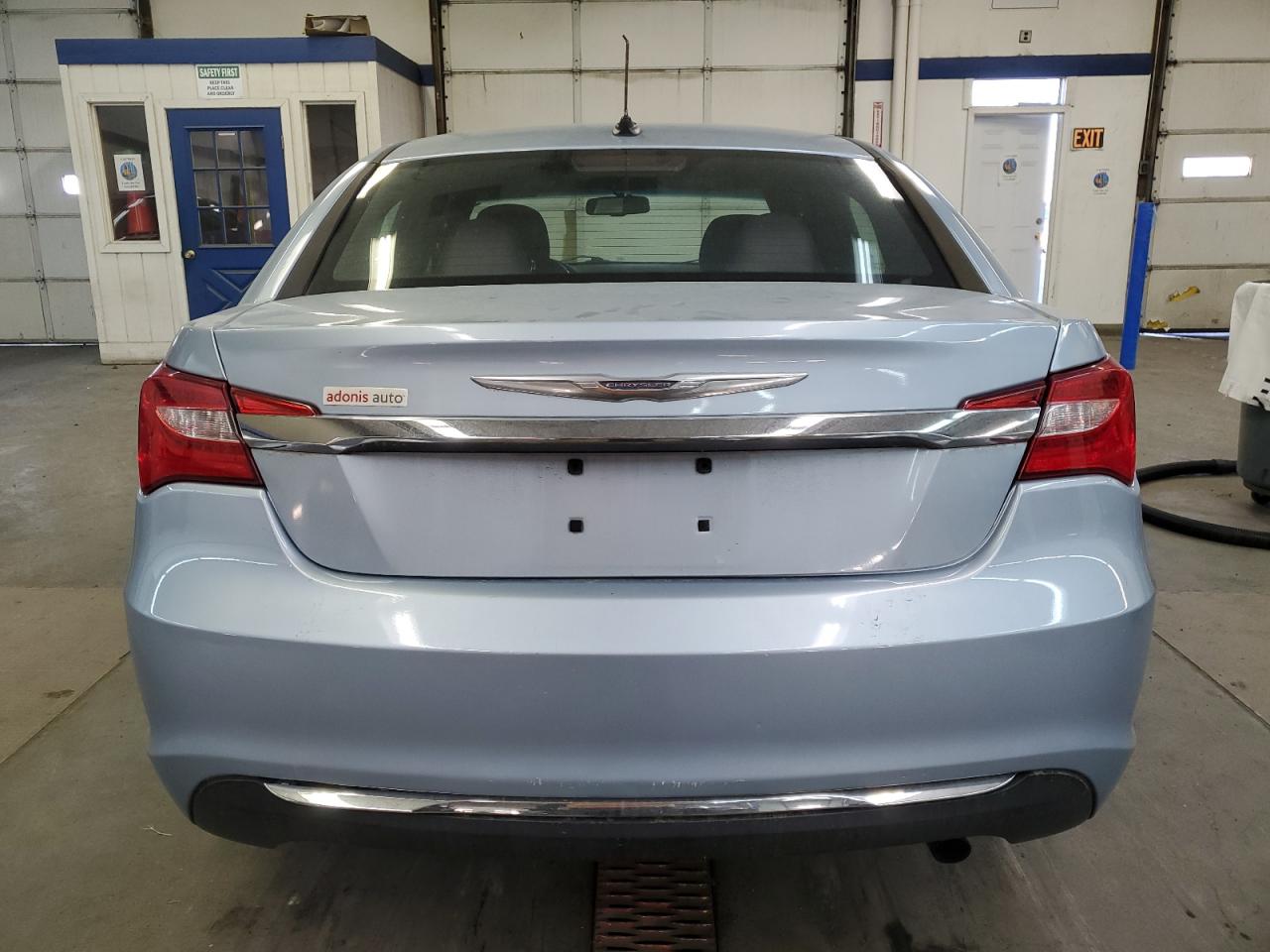 VIN 1C3CCBBB4EN153400 2014 CHRYSLER 200 no.6