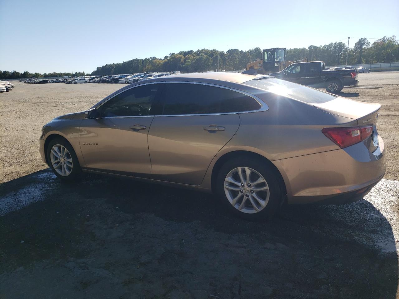 2018 Chevrolet Malibu - Image 2