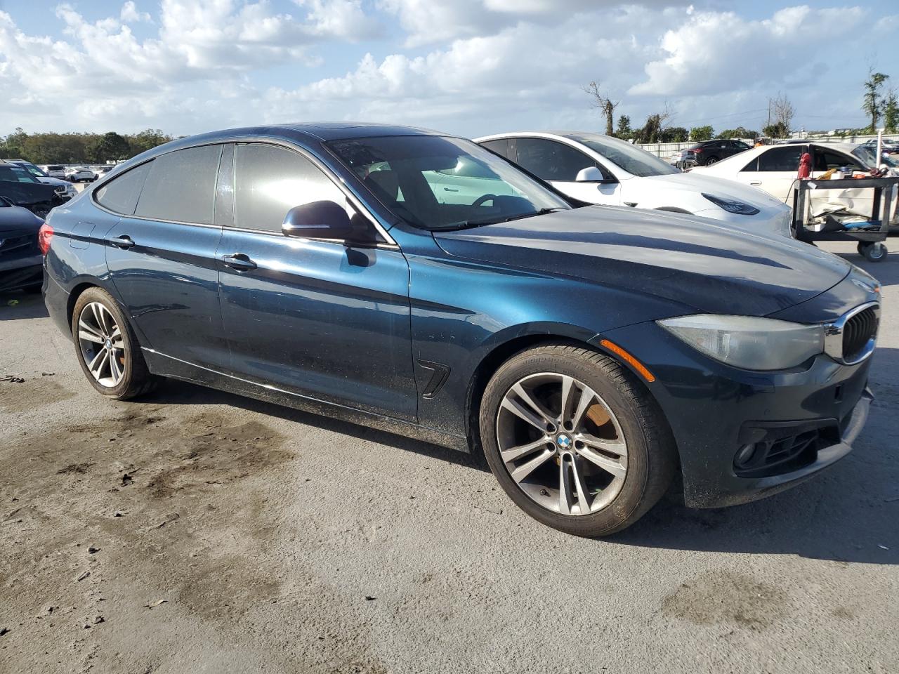 VIN WBA8Z5C50GG501238 2016 BMW 3 SERIES no.4