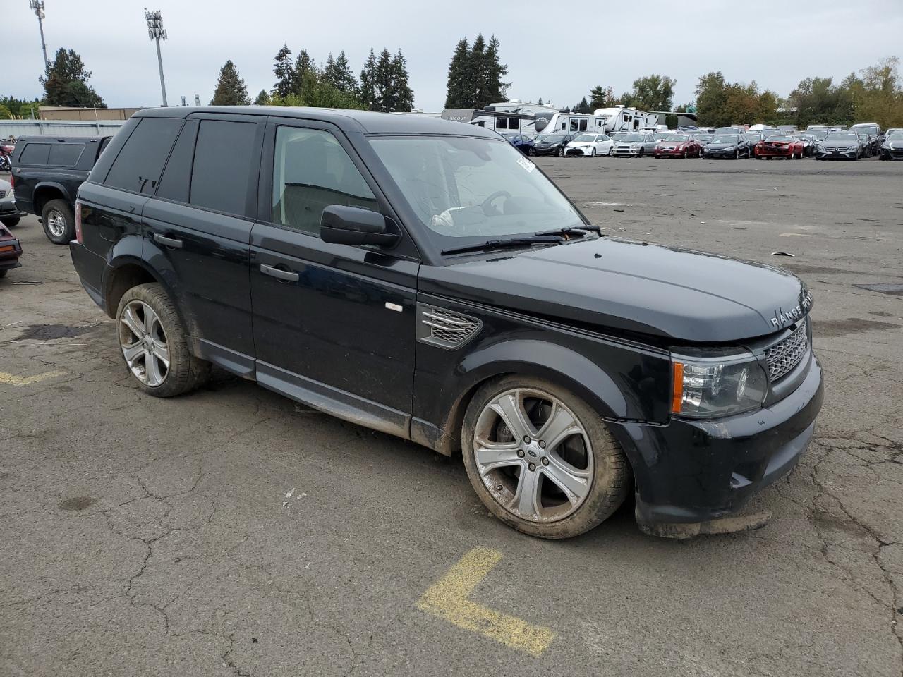 2011 Land Rover Range Rover - Image 4