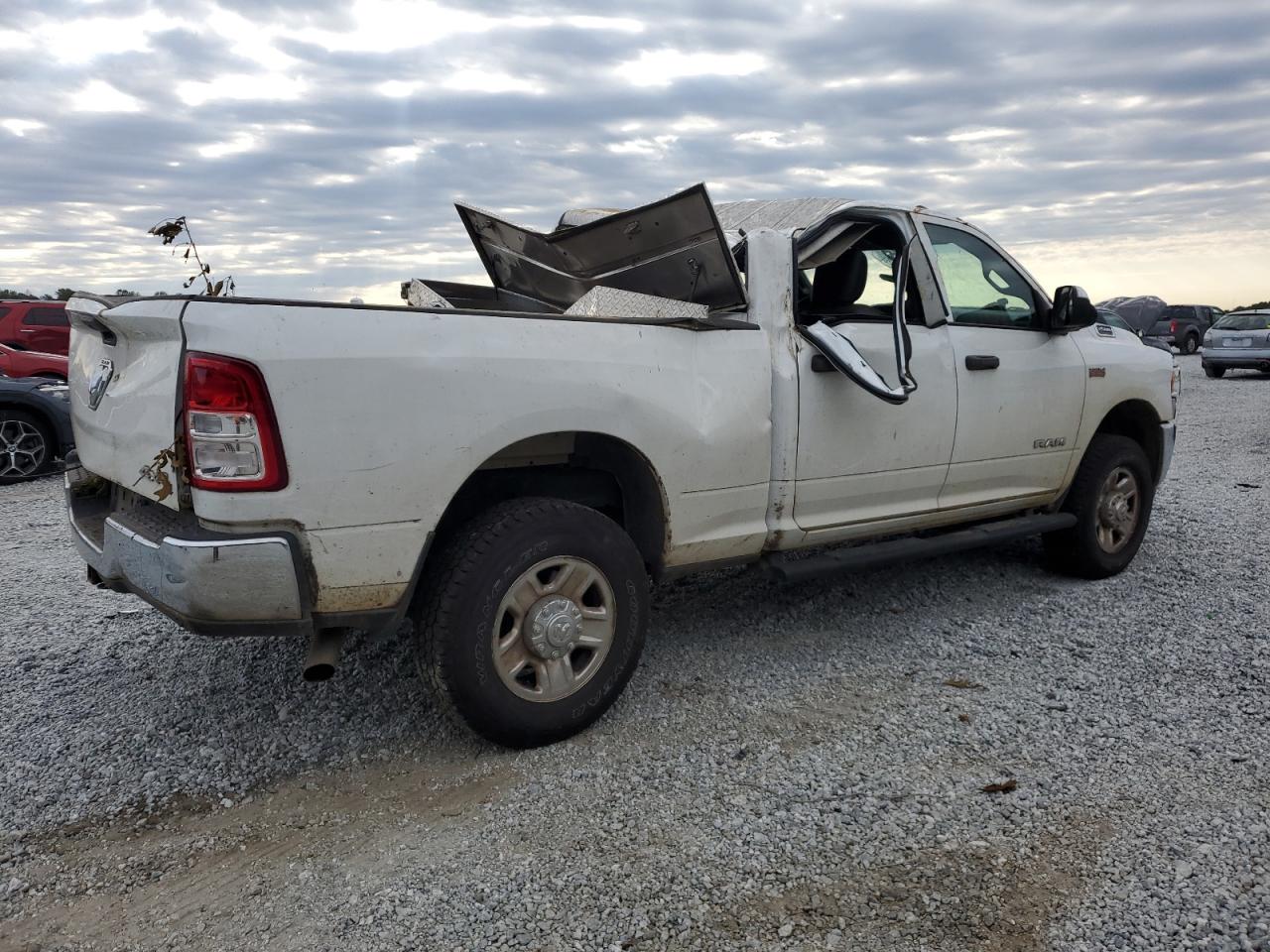 2021 RAM 2500 - Image 3