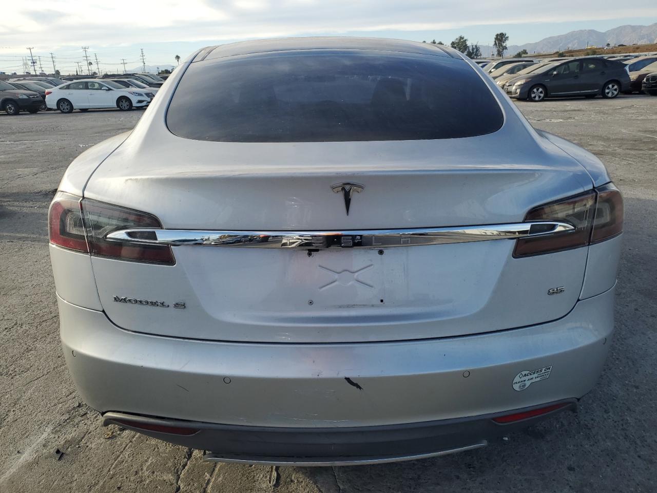 2014 Tesla Model S VIN: 5YJSA1H15EFP52732 Lot: 75938744