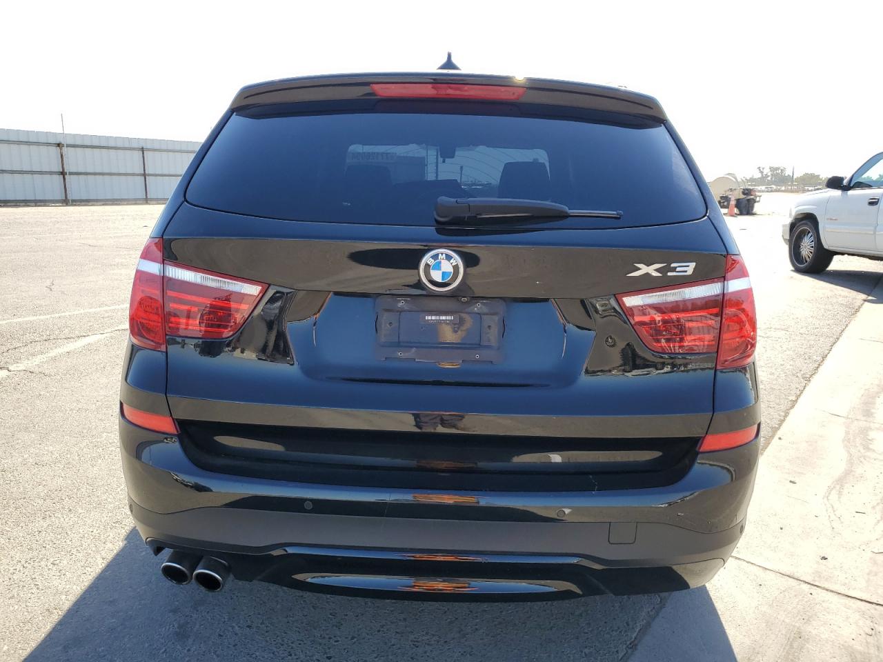 VIN 5UXWZ7C36H0V90102 2017 BMW X3 no.6