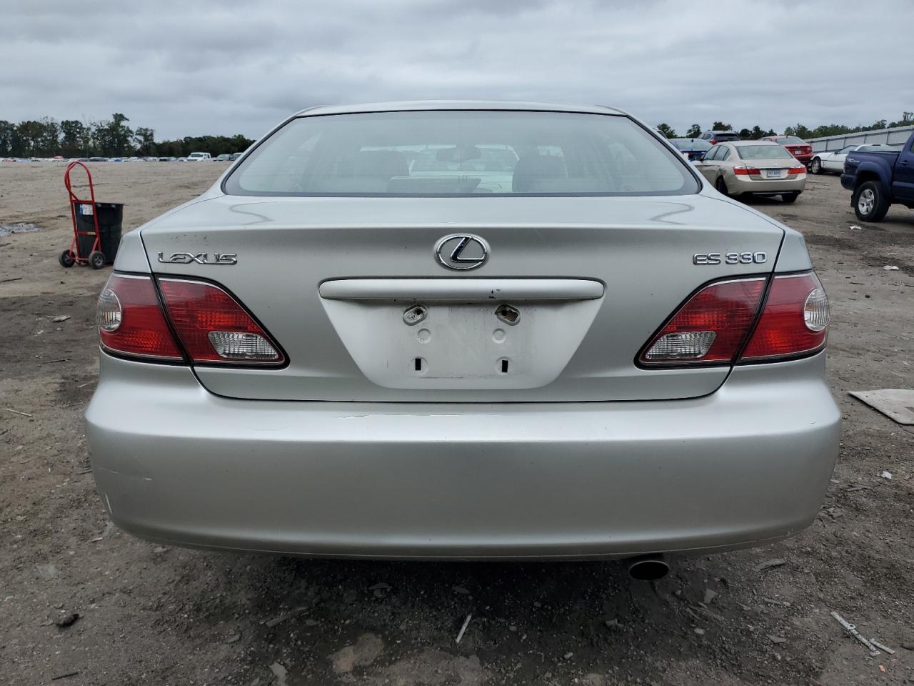 2004 Lexus Es 330 VIN: JTHBA30G245005566 Lot: 73677344