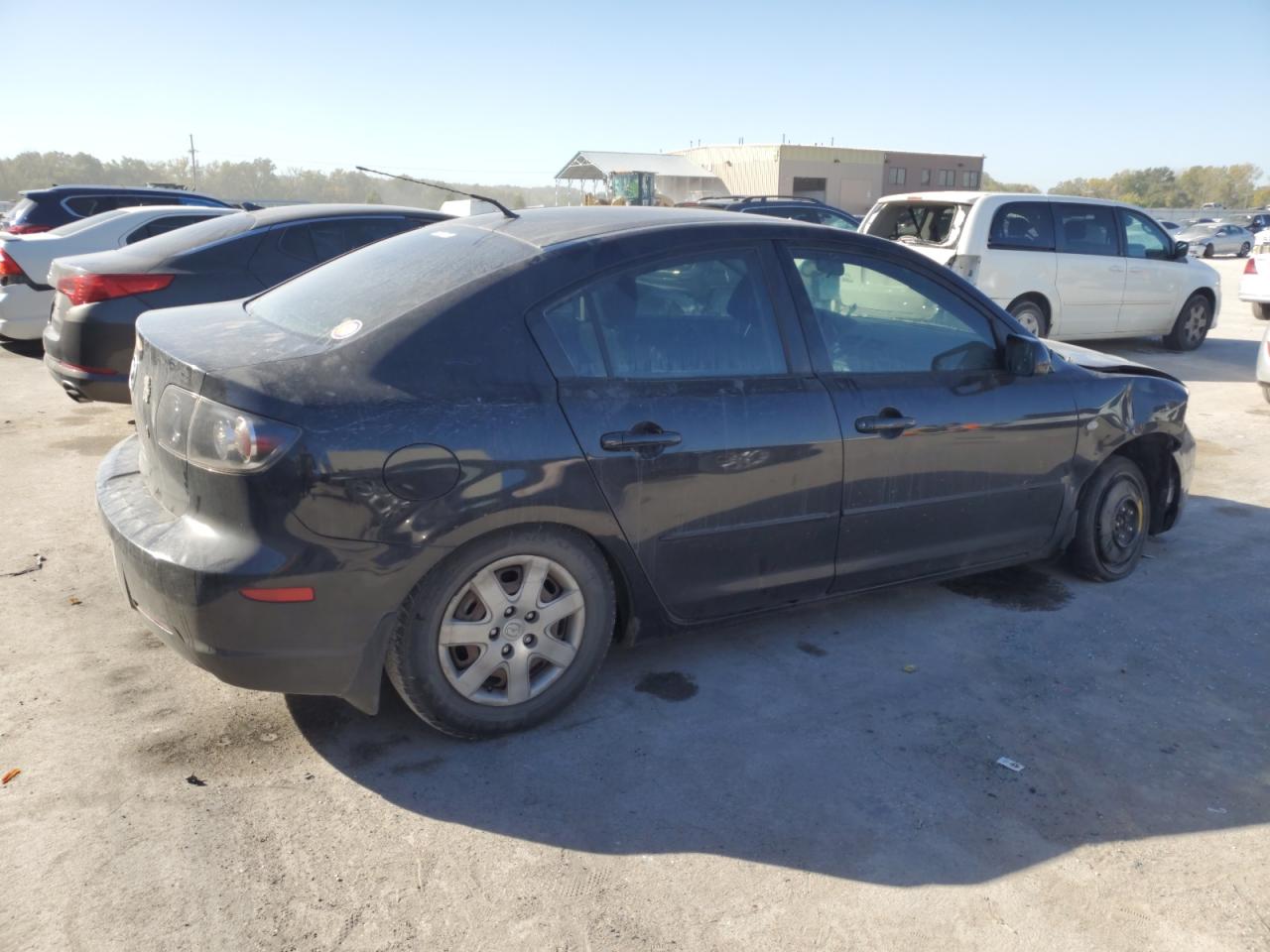 2009 Mazda 3 - Image 3