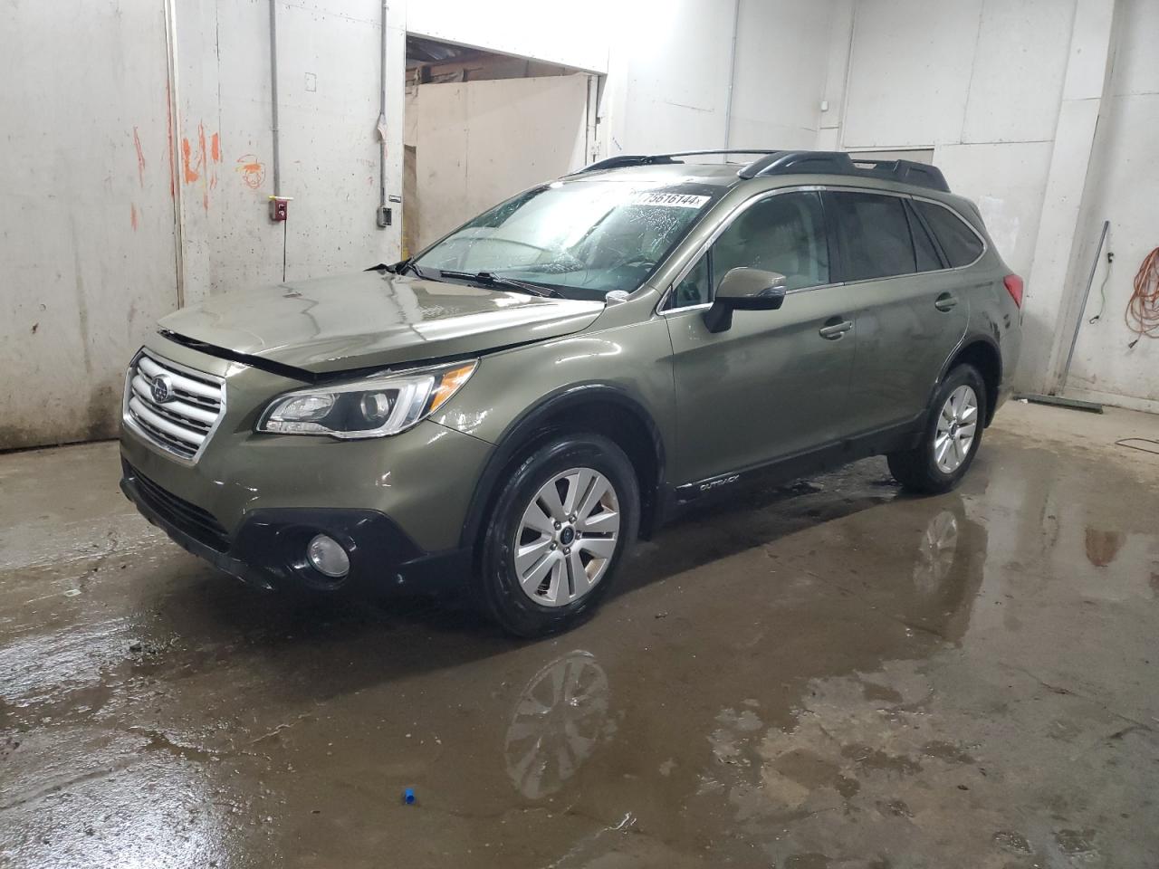 2015 Subaru Outback - Image 1