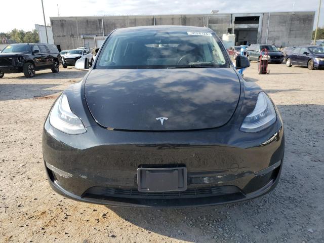 7SAYGDEE3PA138413 Tesla Model Y  5