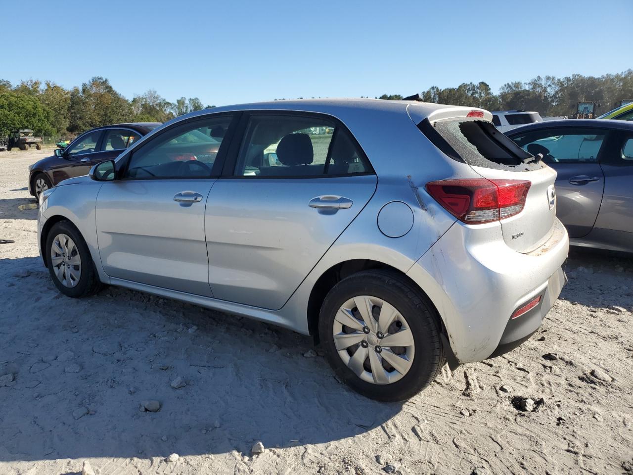 2018 Kia Rio - Image 2