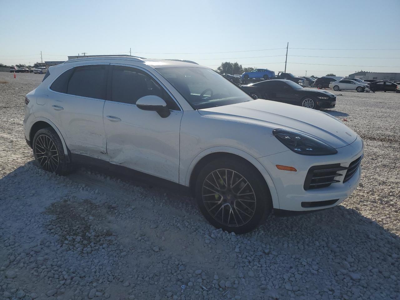 2019 Porsche Cayenne - Image 4