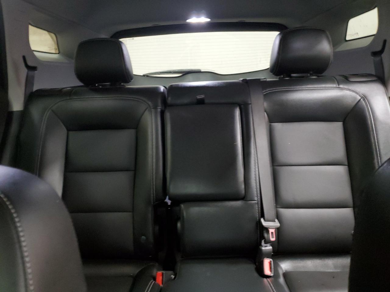 2022 GMC Terrain - Image 10