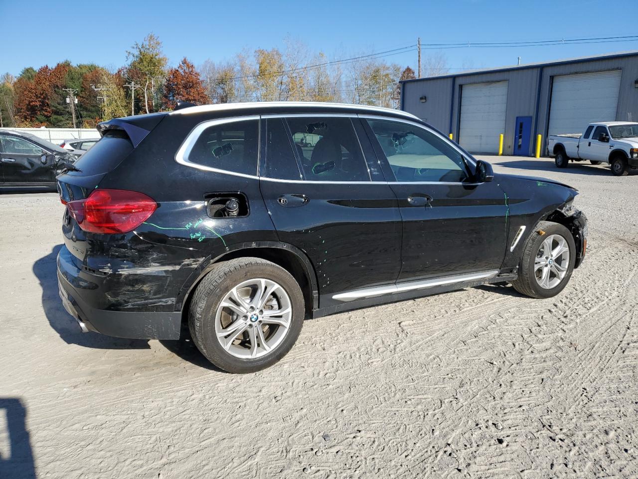 VIN 5UXTR9C55KLD90479 2019 BMW X3 no.3