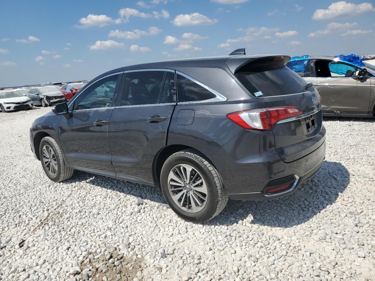 5J8TB3H7XGL010300 2016 Acura Rdx Advance