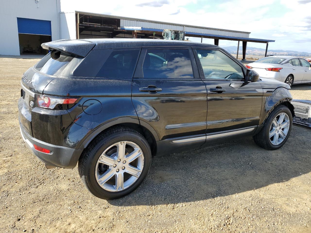 2015 Land Rover Range Rover - Image 3