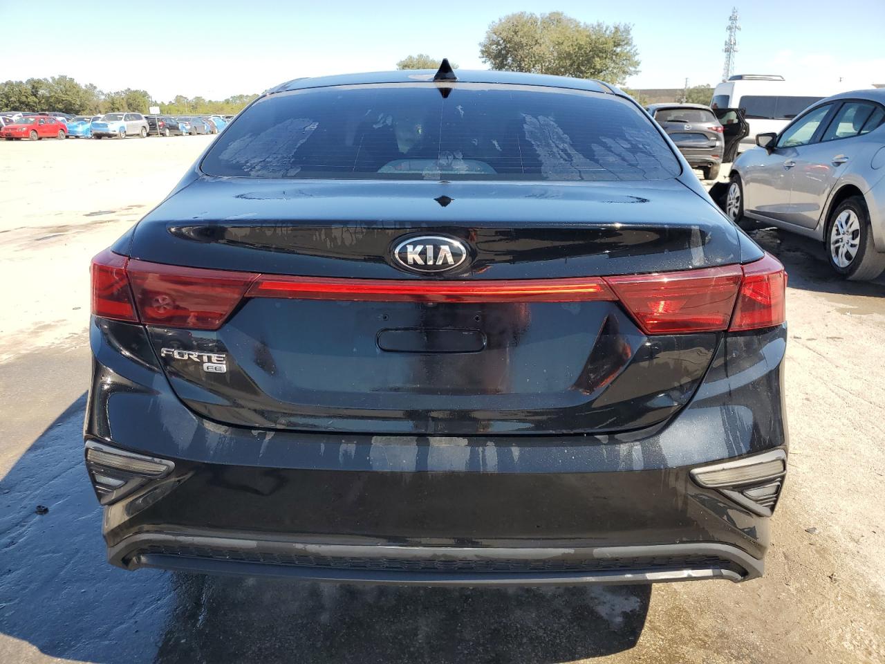 2019 Kia Forte - Image 6