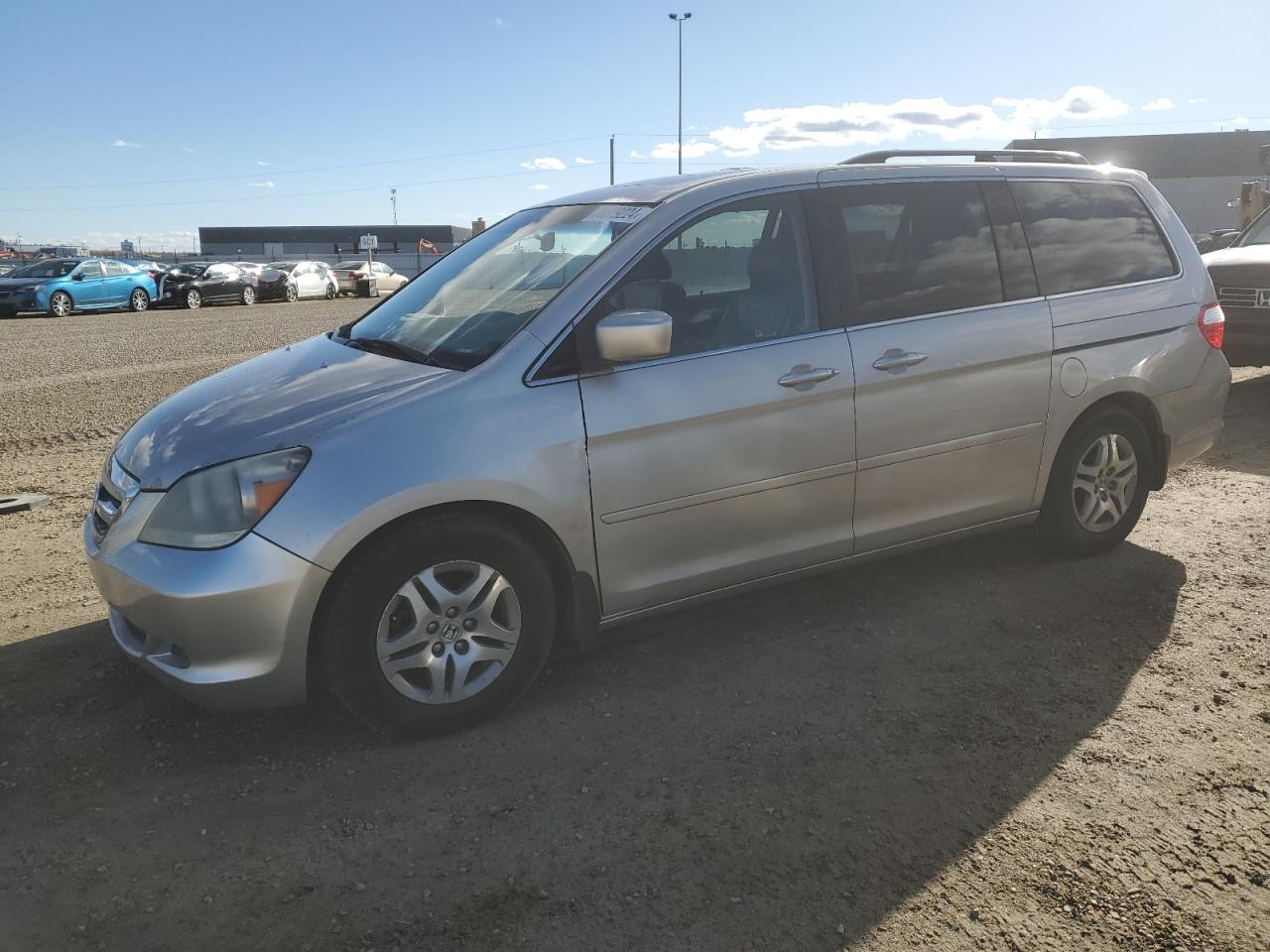 2005 Honda Odyssey - Image 1