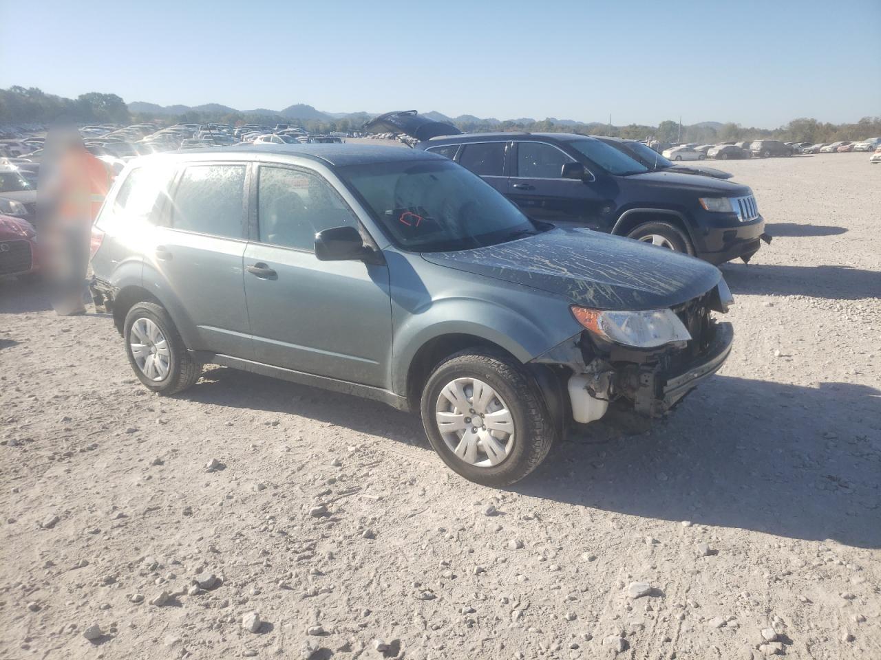 2013 Subaru Forester 2.5X VIN: JF2SHAAC7DG408431 Lot: 76673294