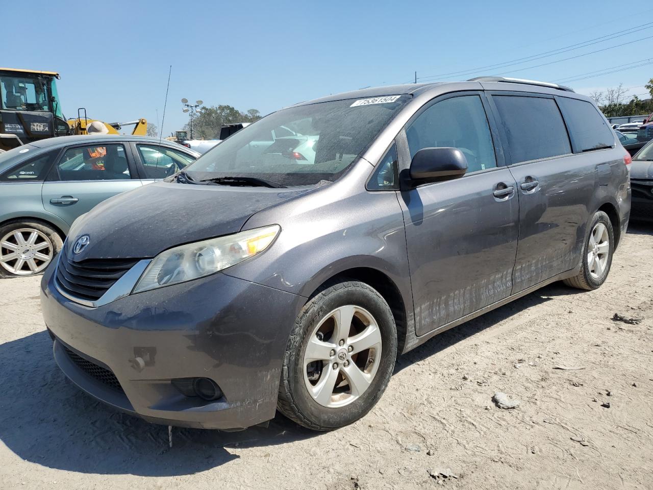 2011 Toyota Sienna Le VIN: 5TDKK3DC4BS132817 Lot: 75361504