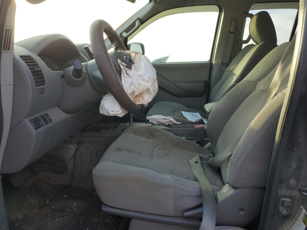 2012 Nissan Navara (Frontier) - Image 7