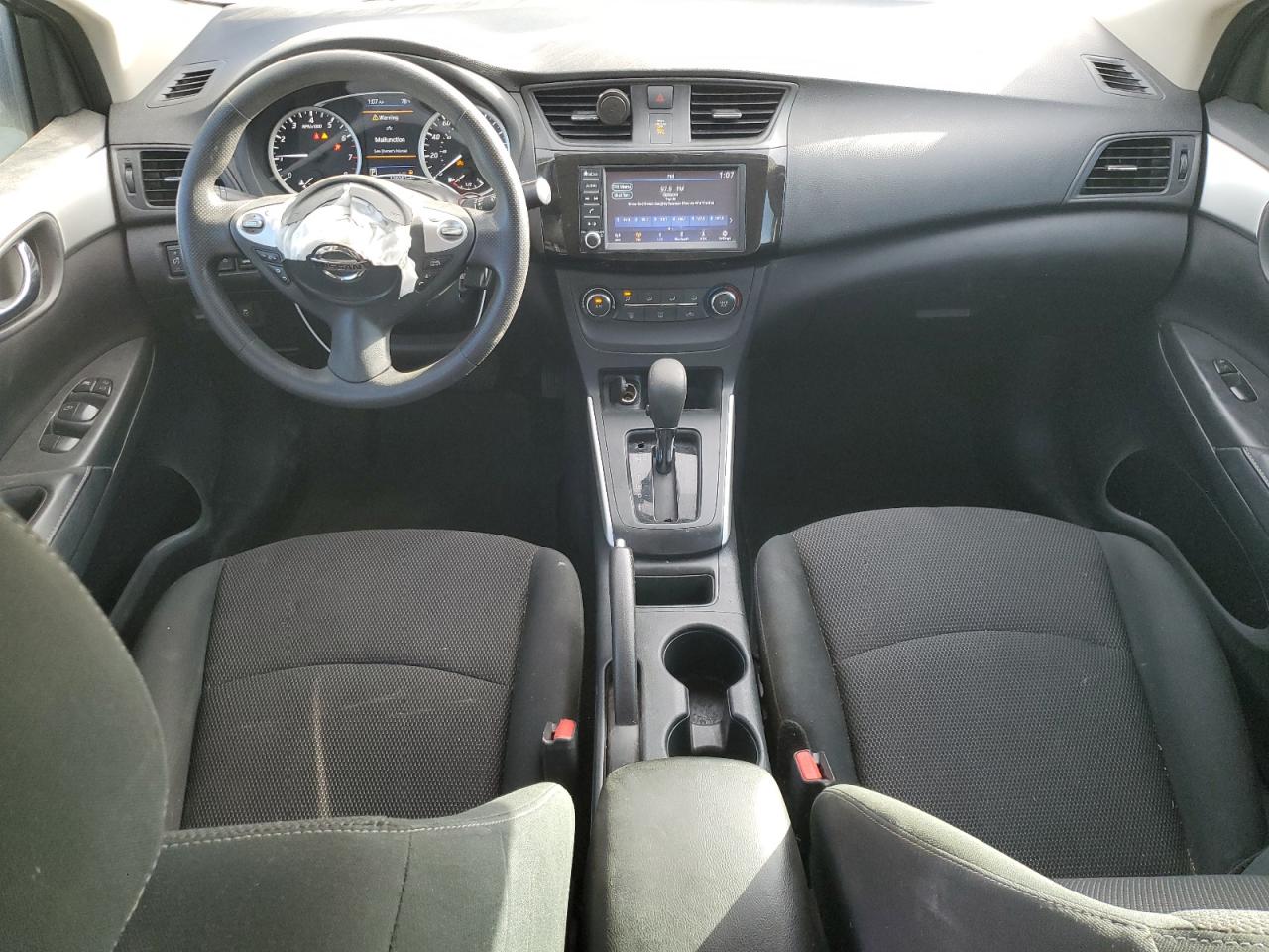 2019 Nissan Sentra - Image 8
