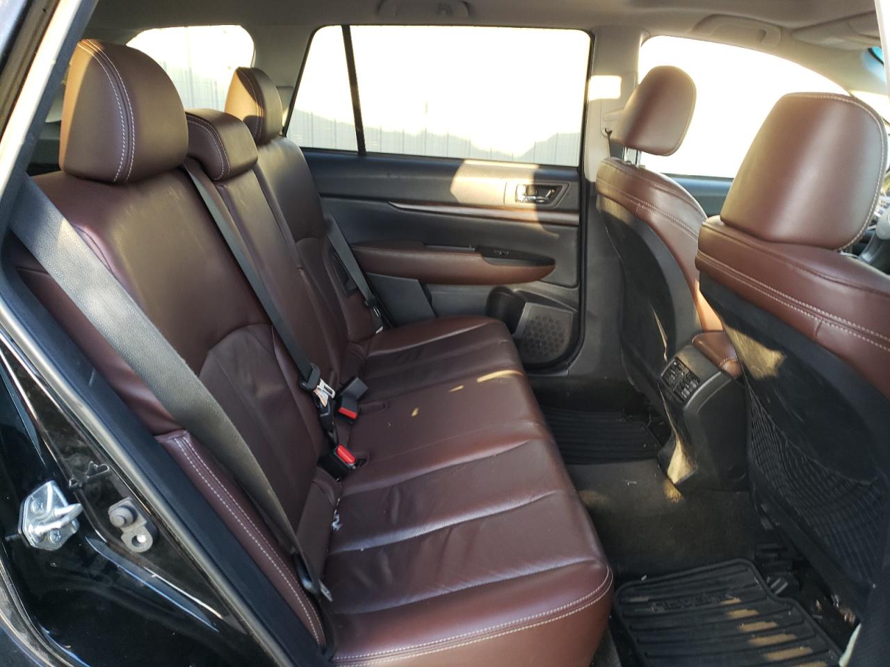 2013 Subaru Outback - Image 12