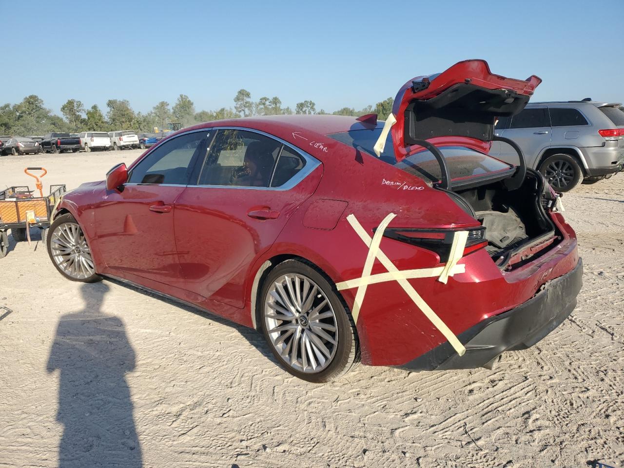 2022 Lexus IS - Image 2
