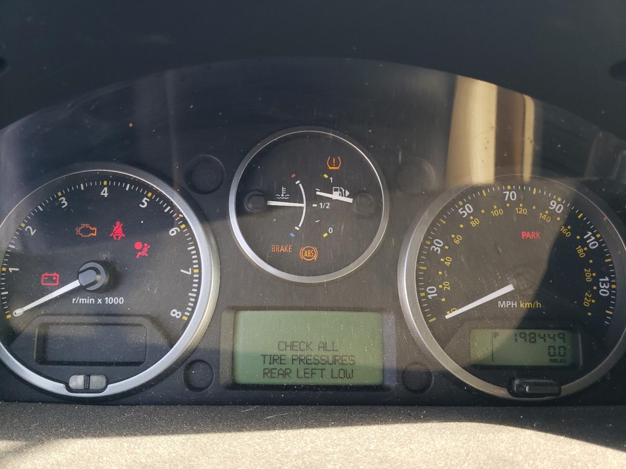 2009 Land Rover LR2 - Image 9