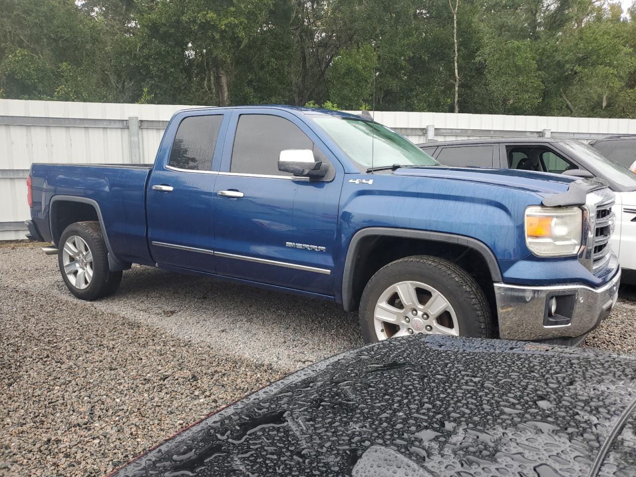 VIN 1GTV2VEC2FZ447594 2015 GMC SIERRA no.4