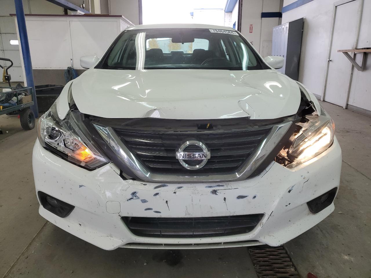 VIN 1N4AL3AP1JC196531 2018 NISSAN ALTIMA no.5