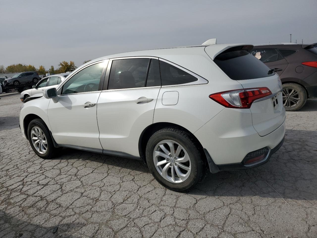 2016 Acura RDX - Image 2