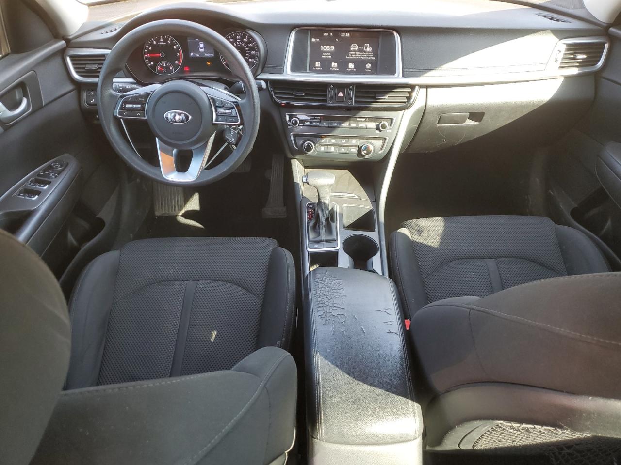 5XXGT4L39KG327310 2019 Kia Optima Lx