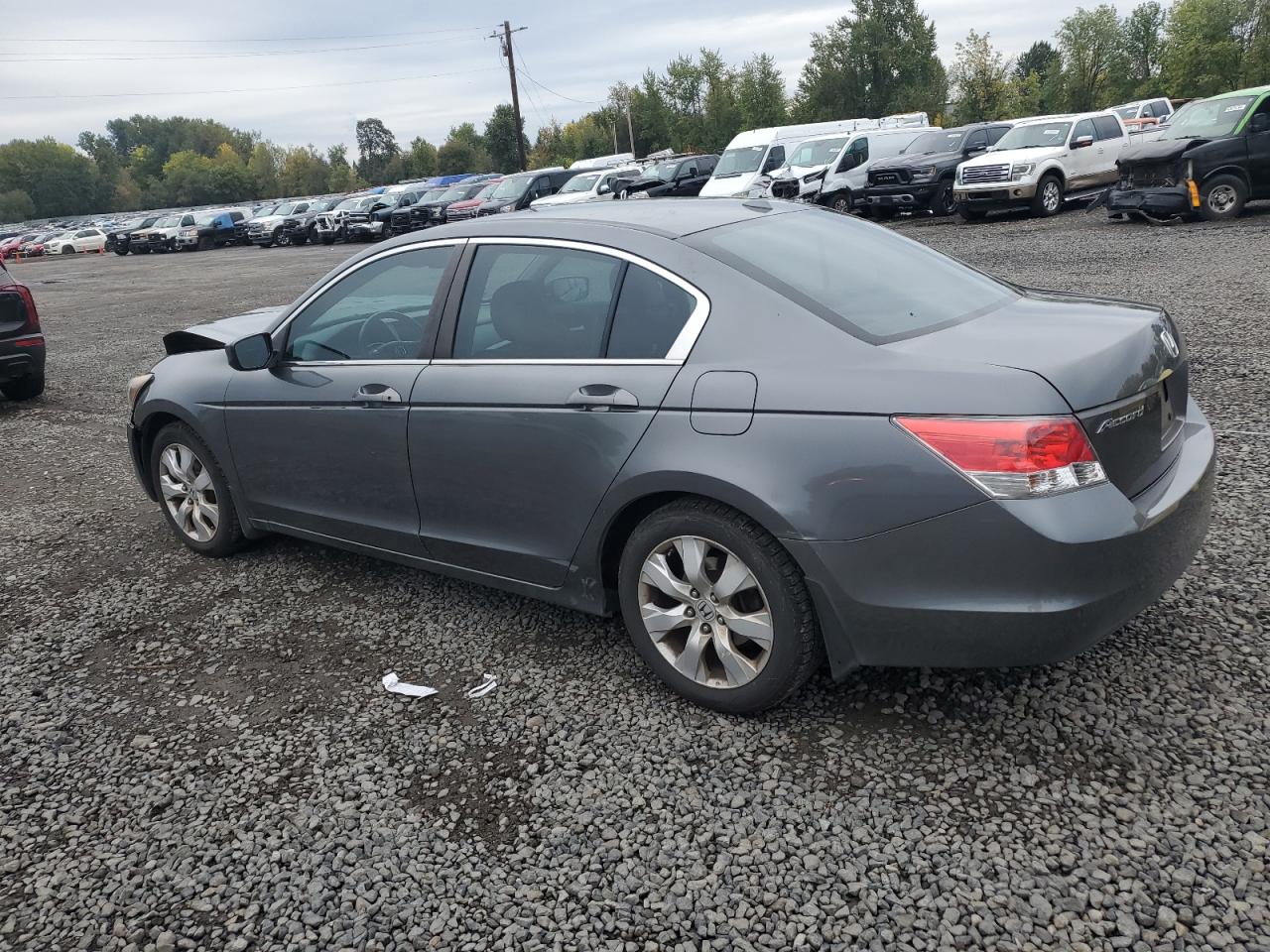 2009 Honda Accord - Image 2
