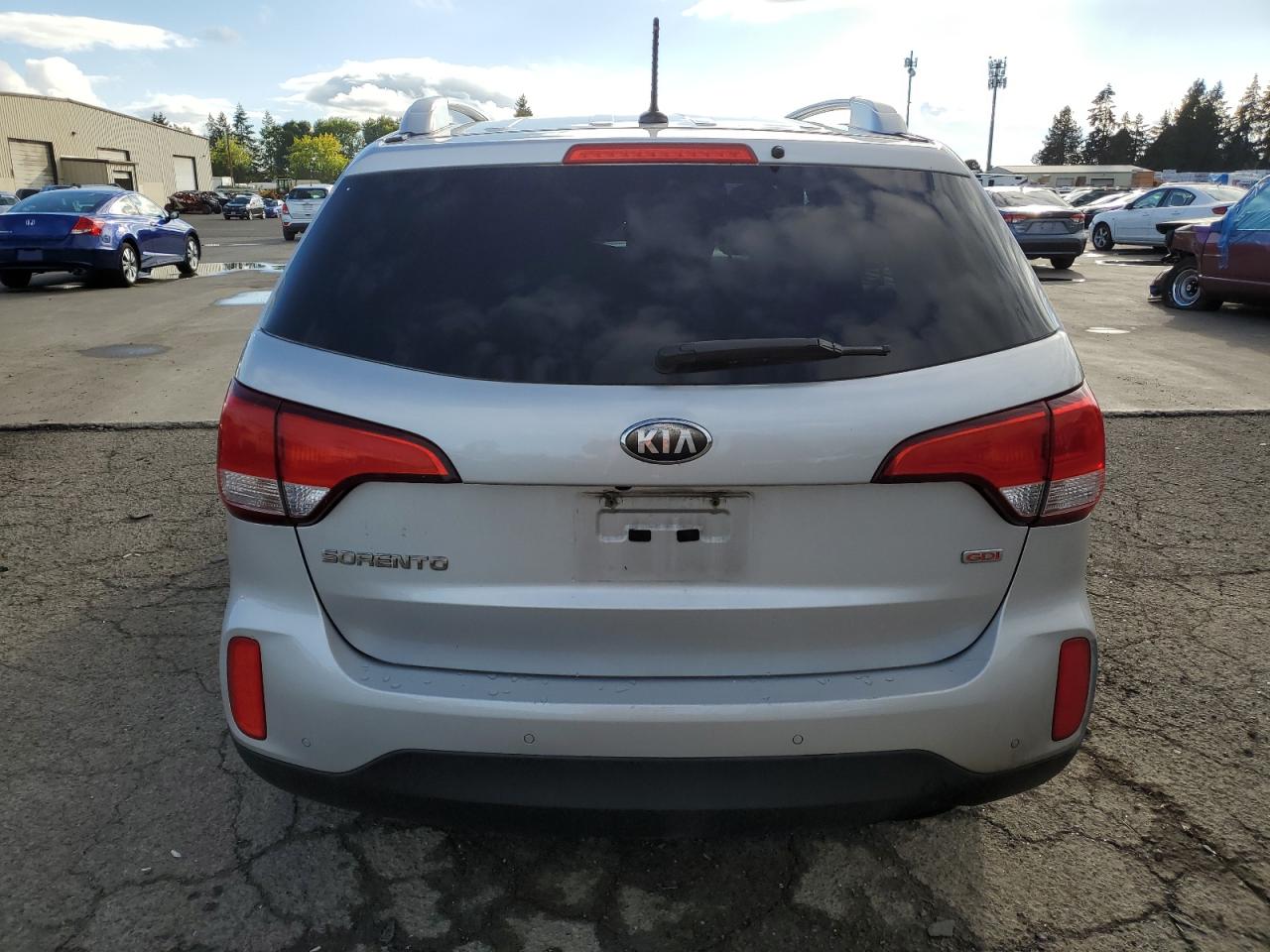 5XYKTCA61EG476425 2014 Kia Sorento Lx