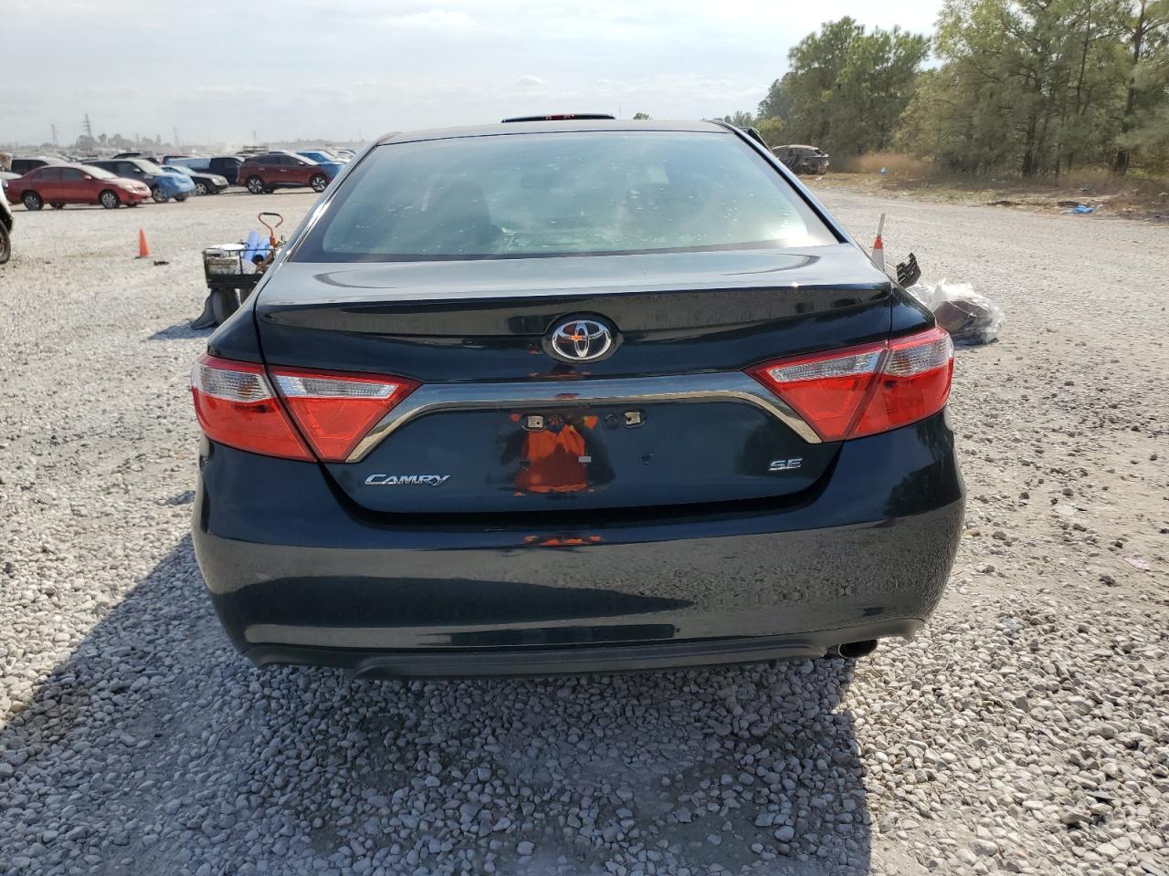 4T1BF1FK5GU213272 2016 Toyota Camry Le