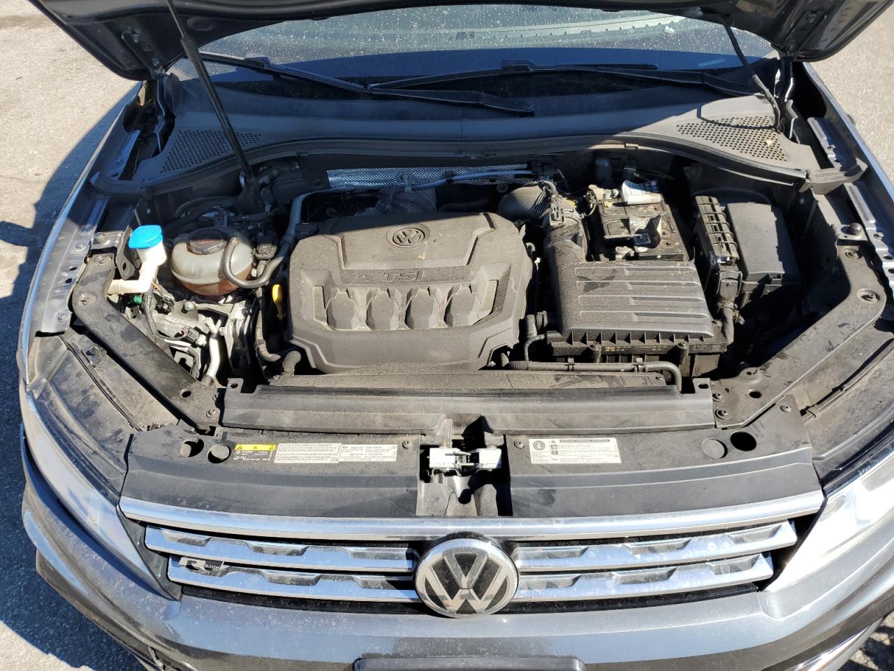 3VV2B7AX7KM005169 2019 Volkswagen Tiguan Se