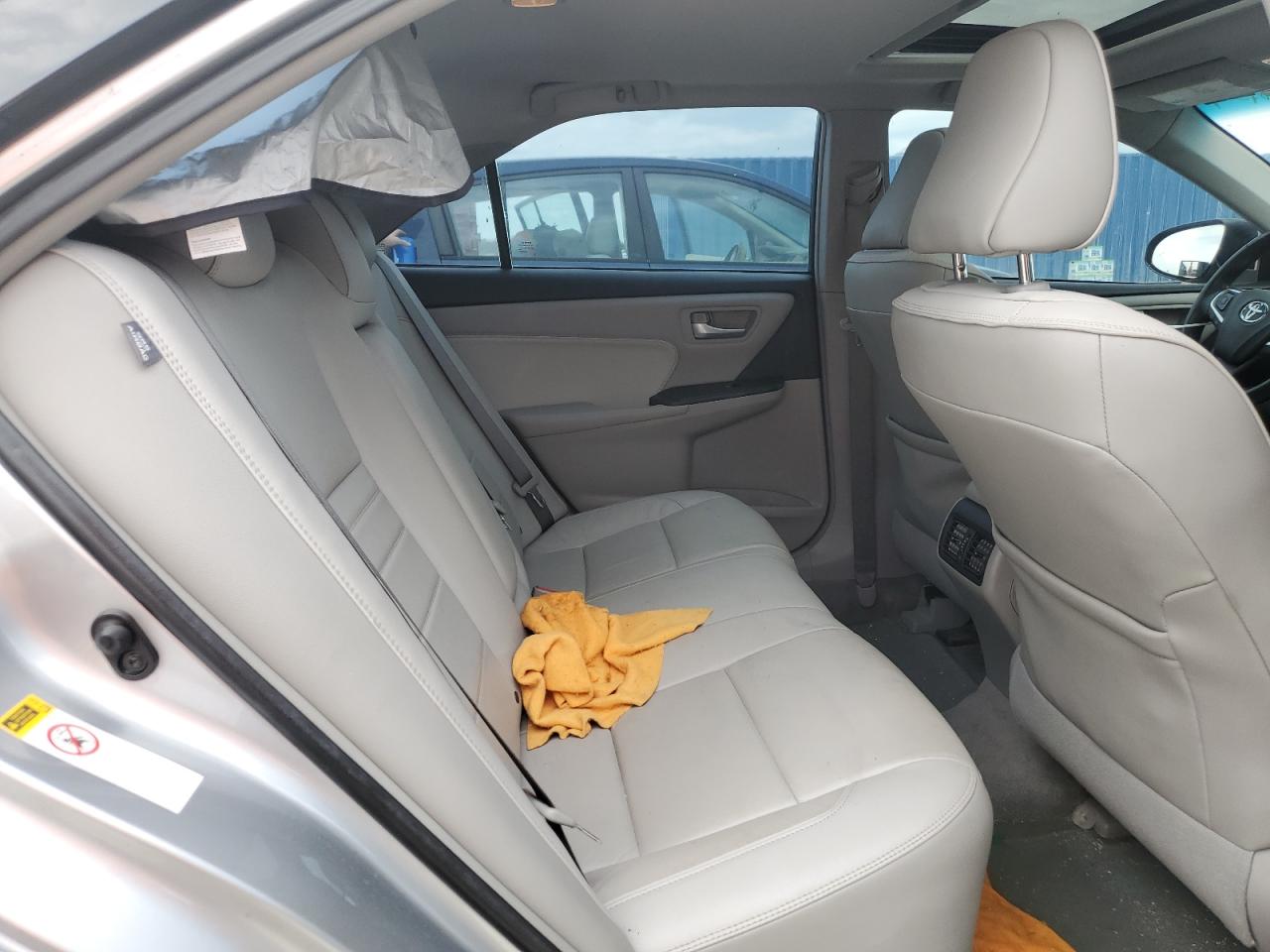 2017 Toyota Camry - Image 10
