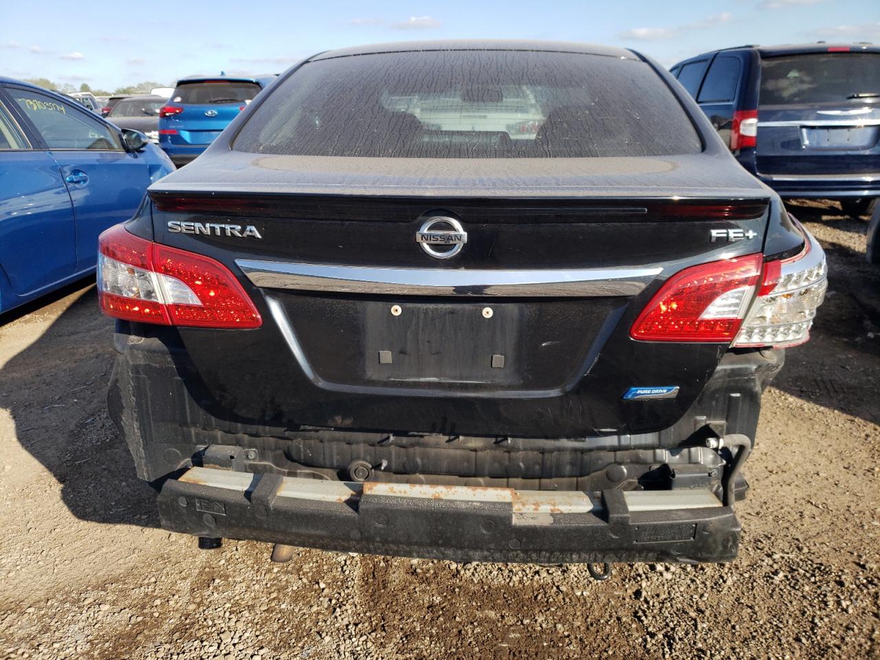 2015 Nissan Sentra - Image 6