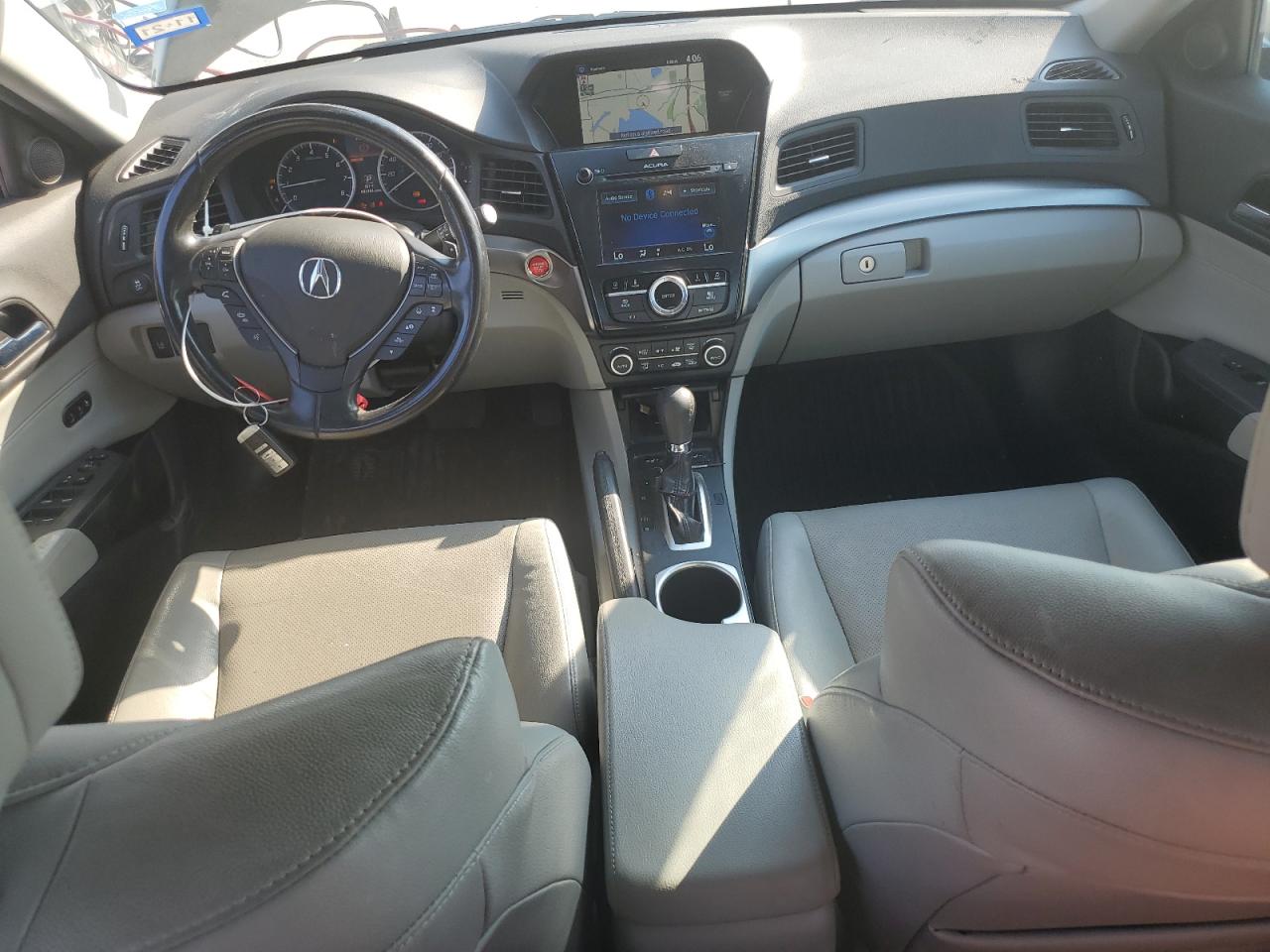 19UDE2F79JA006816 2018 Acura Ilx Premium