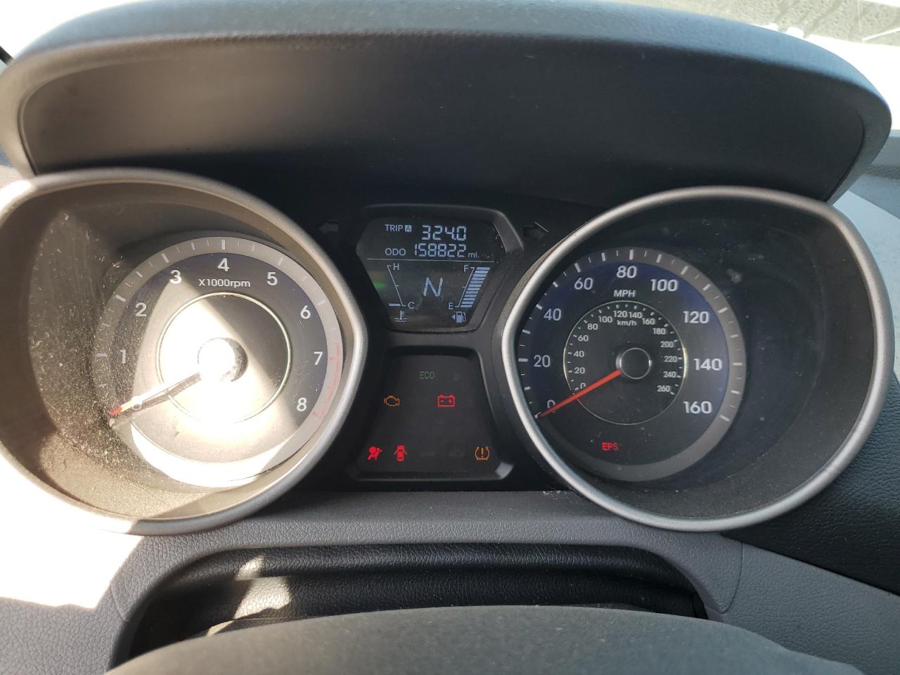 2012 Hyundai Elantra - Image 9