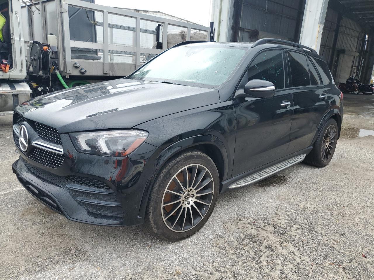 4JGFB8GB8MA428825 2021 MERCEDES-BENZ GLE - Image 1