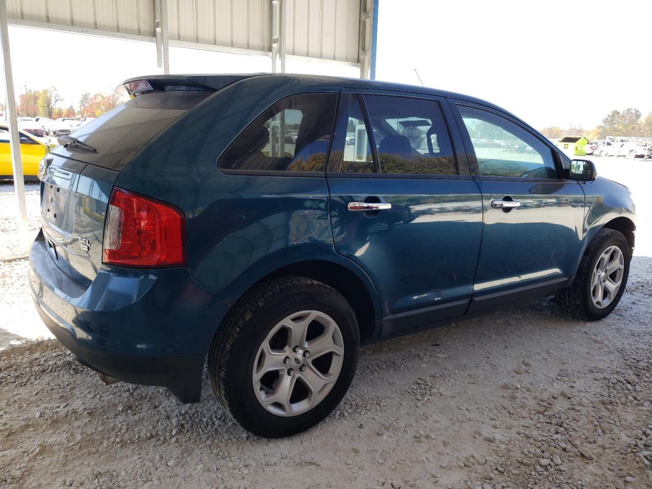 2011 Ford Edge - Image 3