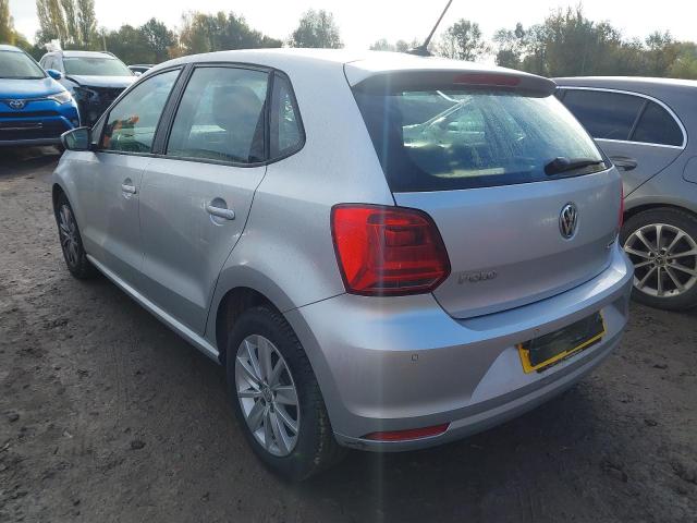 2015 VOLKSWAGEN POLO SE 