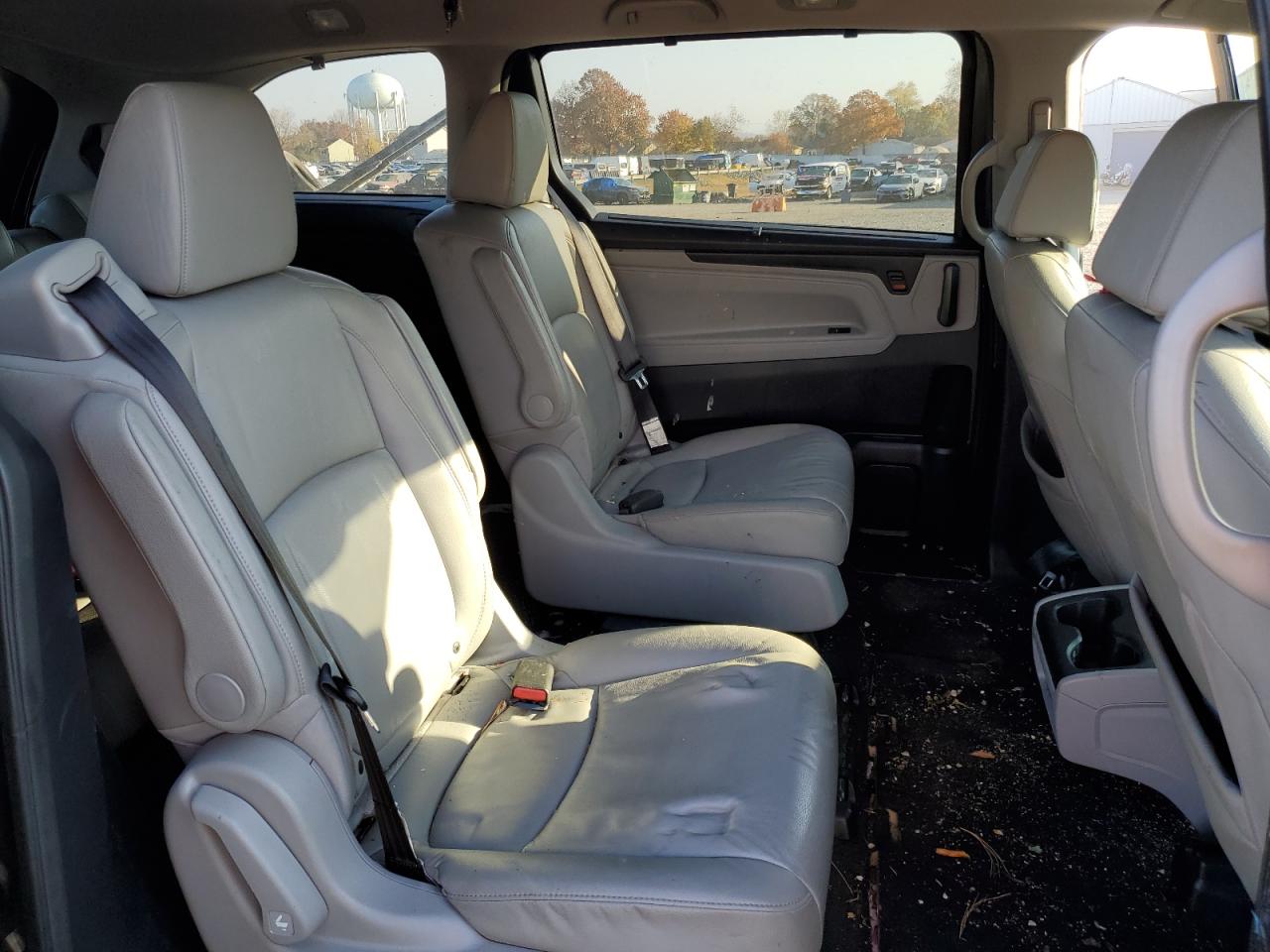 2019 Honda Odyssey - Image 12