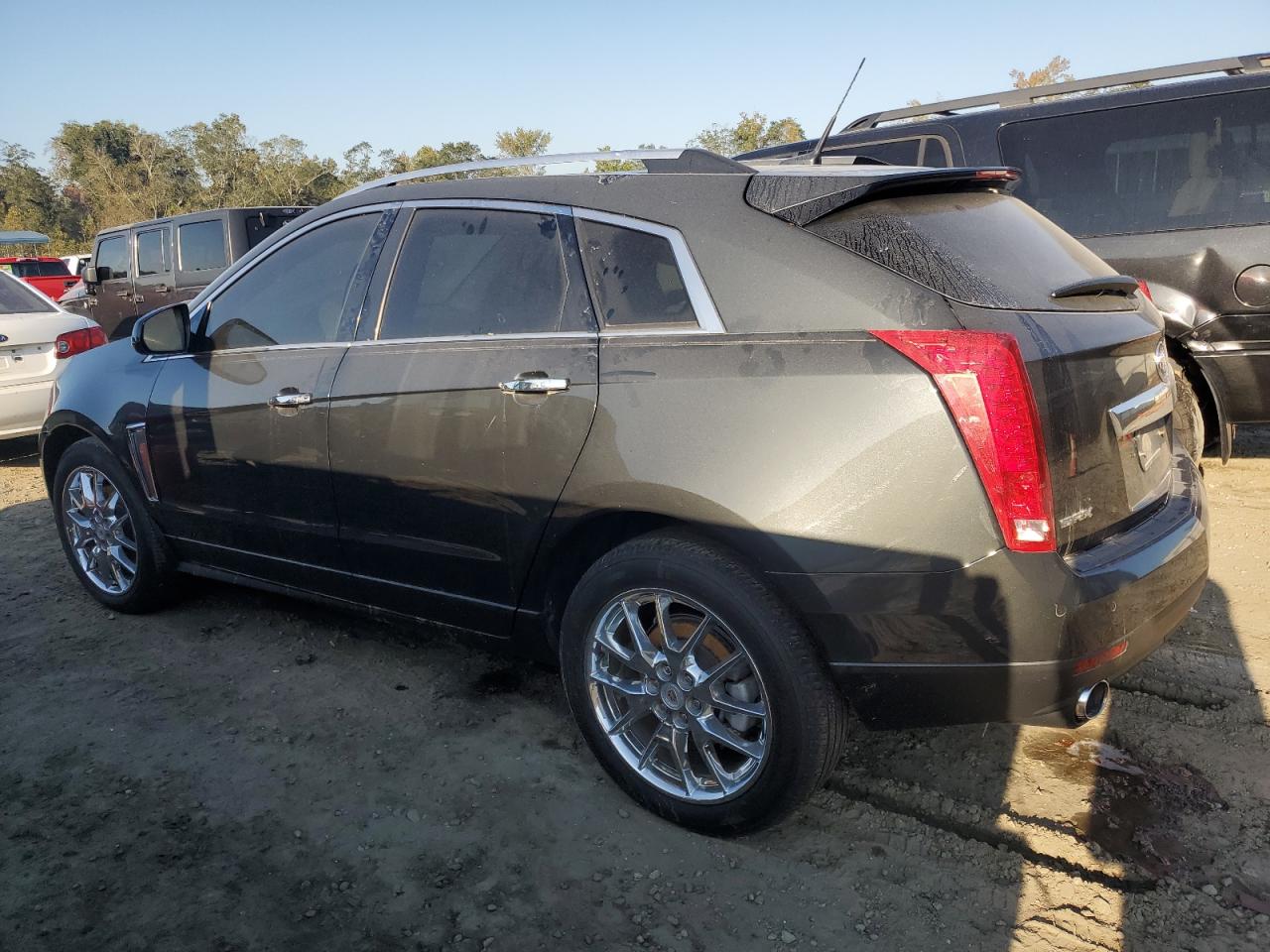 VIN 3GYFNCE31ES662020 2014 CADILLAC SRX no.2