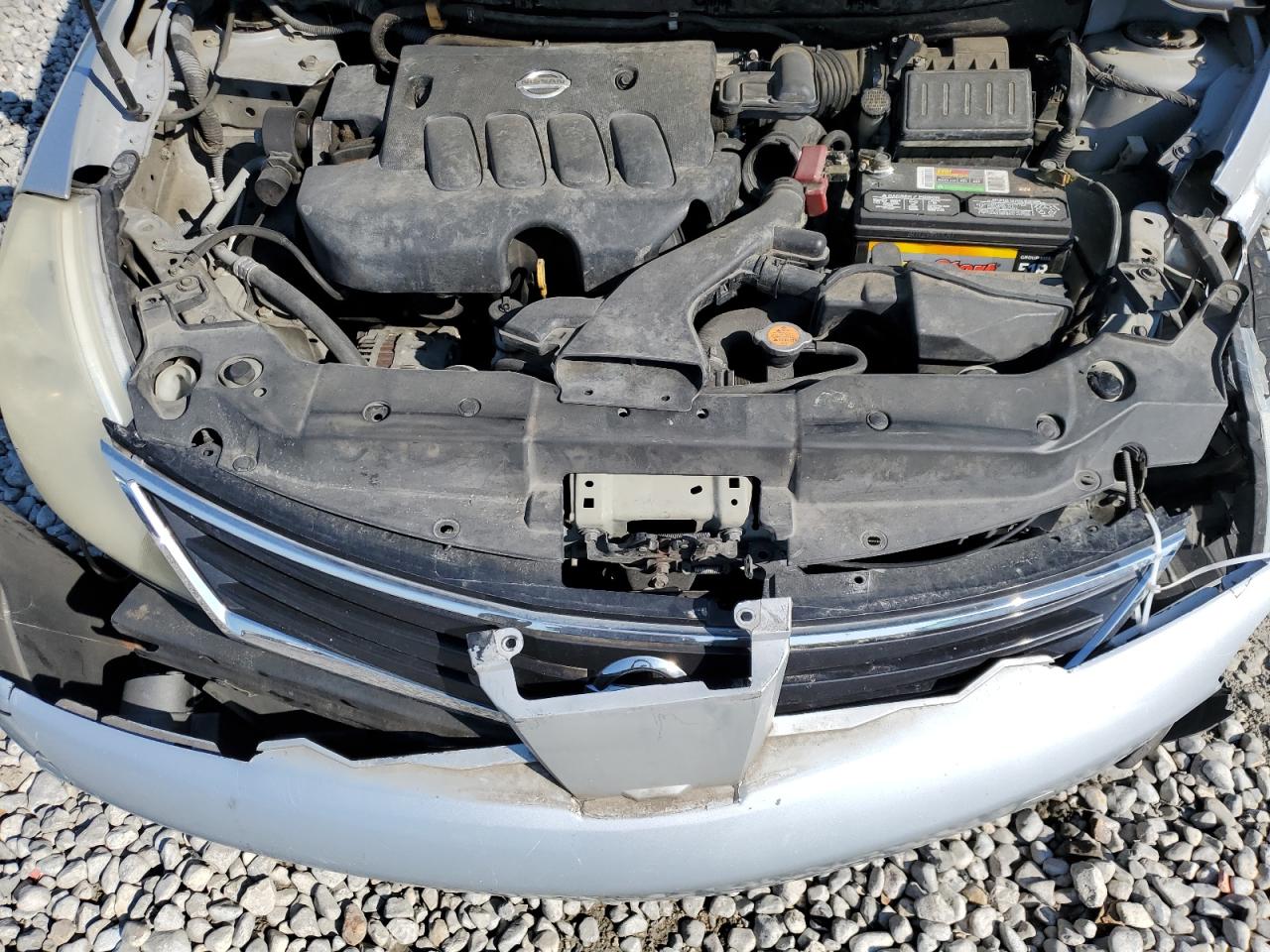 2011 Nissan Versa - Image 12