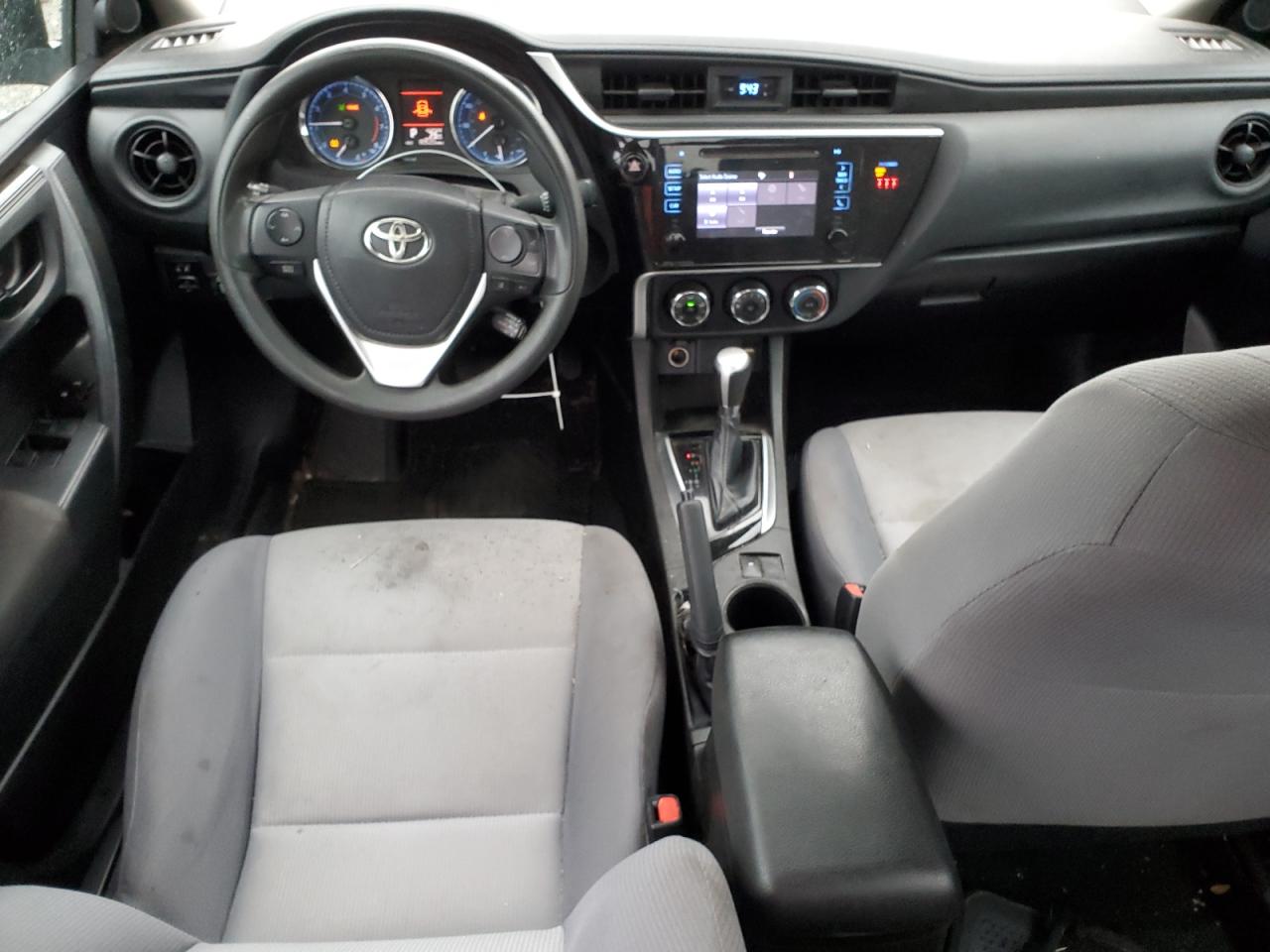 5YFBURHE9JP850556 2018 Toyota Corolla L