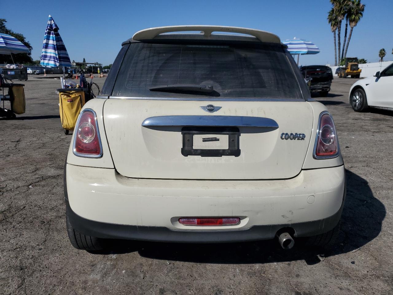 2013 Mini Cooper VIN: WMWSU3C51DT545261 Lot: 76977834