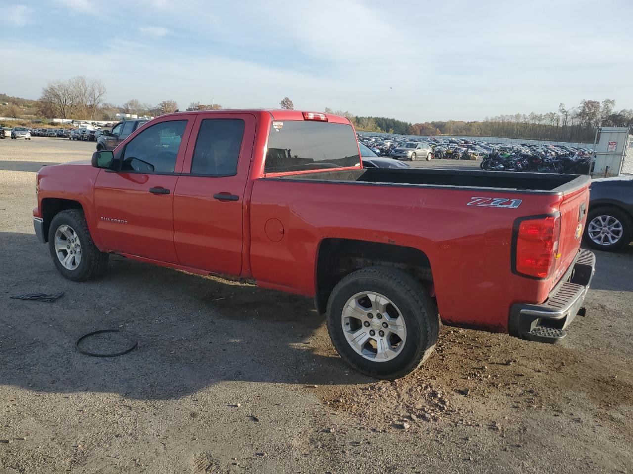2014 Chevrolet Silverado - Image 2